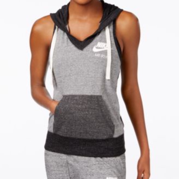 nike sleeveless hoodie womens